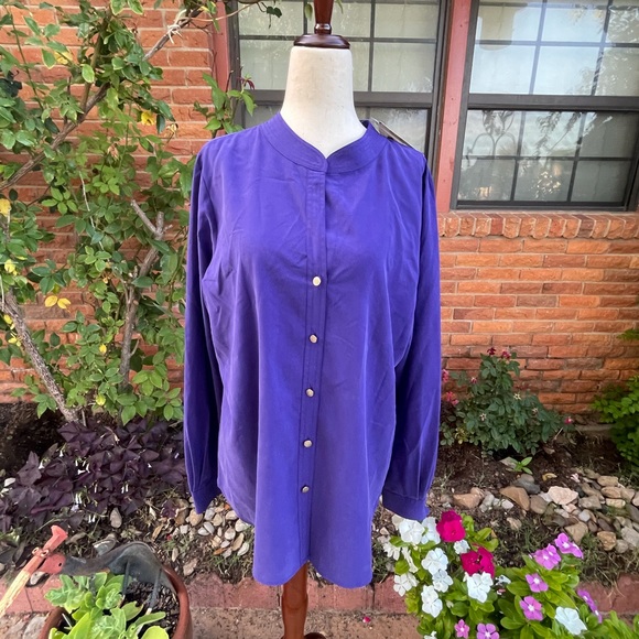 New~"Investments" Size Large Blouse - Picture 5 of 16